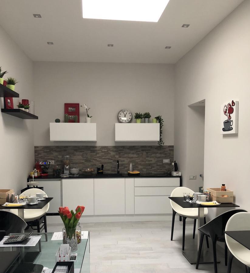 Chiaia Guest House 那不勒斯 外观 照片